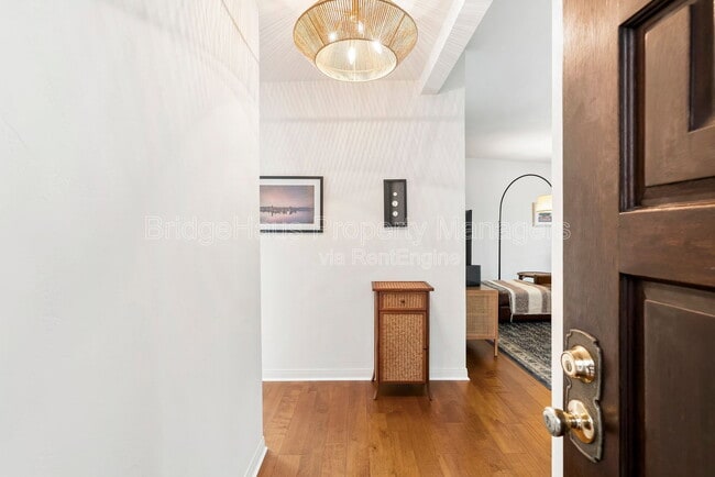 Building Photo - 3972 Jackdaw St
