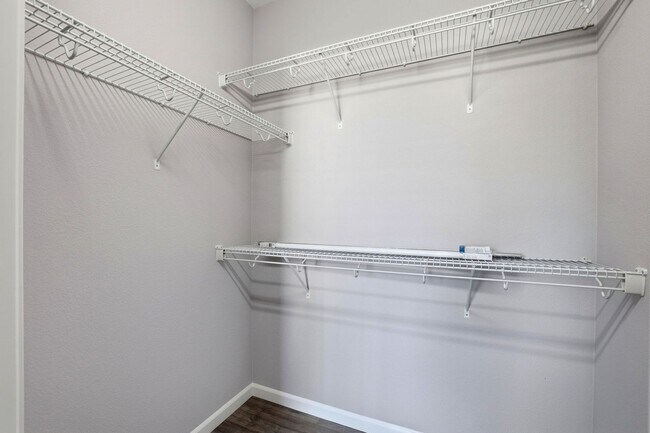 Building Photo - Availabe Now!