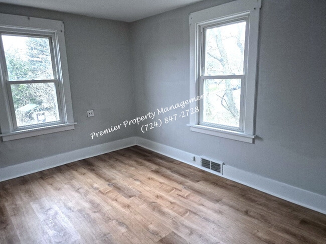 Building Photo - 2008 Beaver Rd