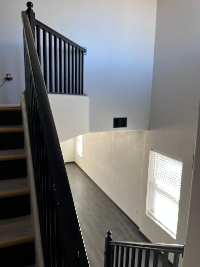 Building Photo - 6436 Michelangelo Ln NW