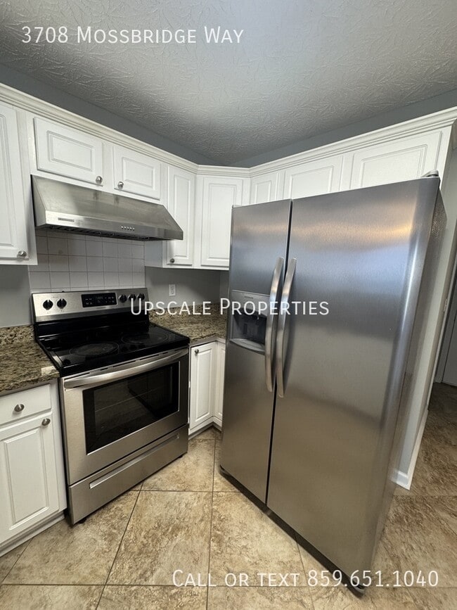 Building Photo - 3708 Mossbridge Way