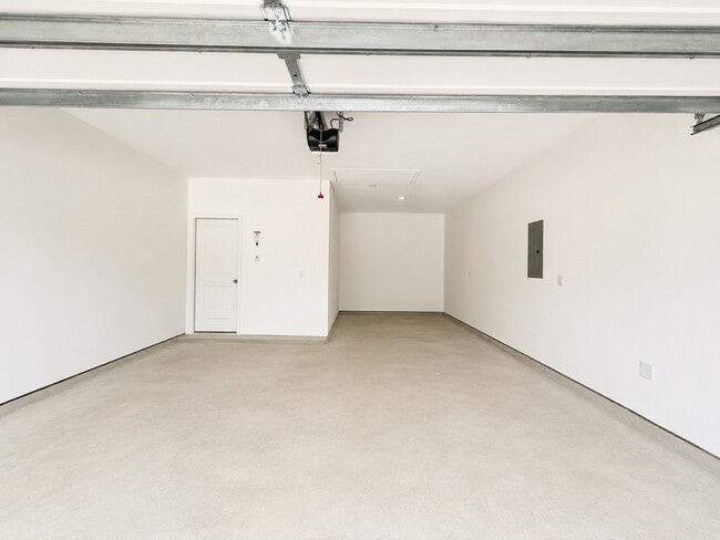 Building Photo - 5003 Park Willow Dr