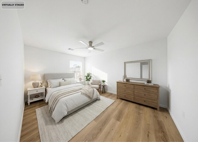 Building Photo - 7954 Glenvista St