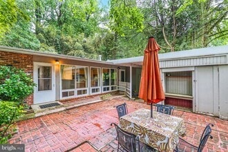 Building Photo - 7415 Annanwood Ct