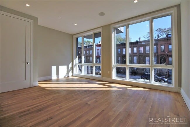 Building Photo - Stunning New 2 Bed 2 Bath in Bed Stuy Cond...