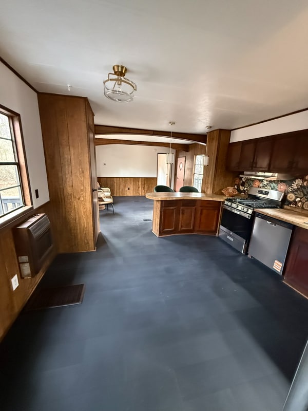 Building Photo - 1331 Oak Grove Rd