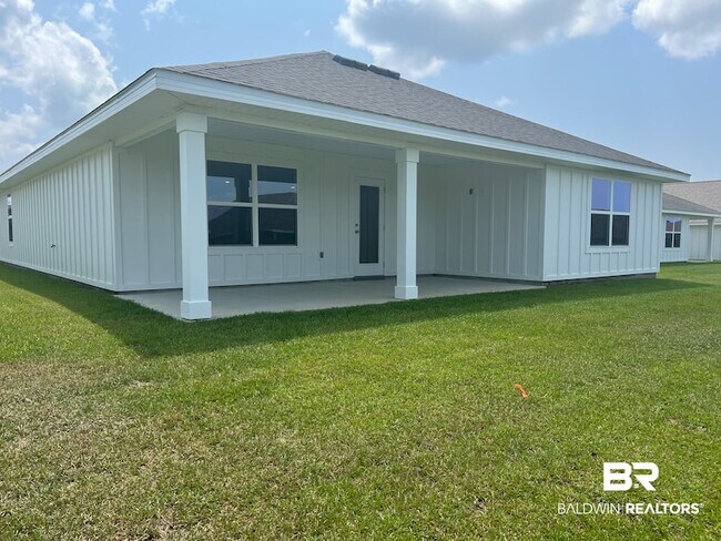 Building Photo - 7051 Camp St