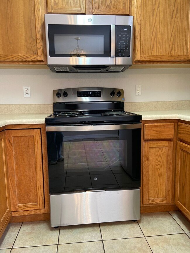 Building Photo - Apartment in Branson East, Kirbyville