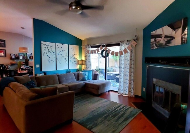 Building Photo - 156 Dempsey Way