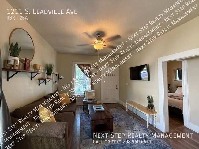 Building Photo - 1211 S Leadville Ave