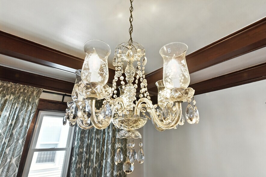 Building Photo - 2965 Harris Street