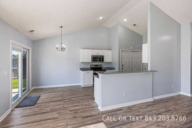 Building Photo - 106 Donovan Ct