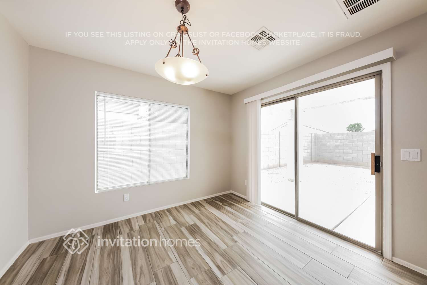 Building Photo - 12845 W Myer Ln