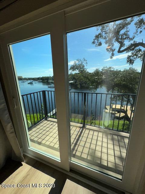 Building Photo - 833 Paddleboard Ct