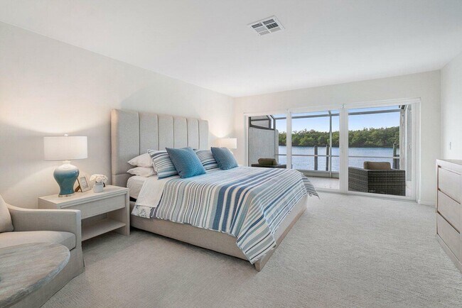 Building Photo - 6110 N Ocean Blvd