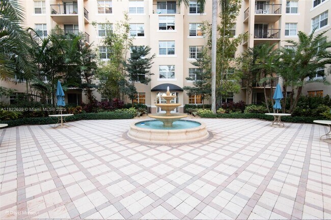 Building Photo - 1801 N Flagler Dr