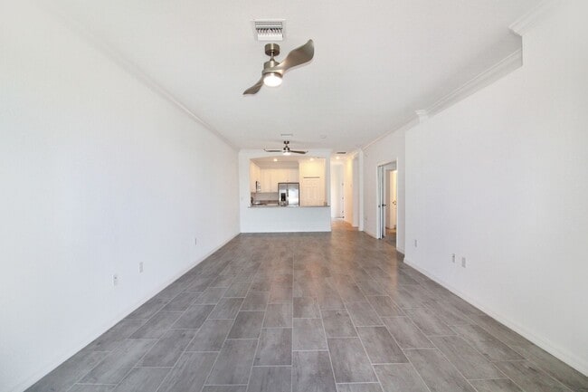 Building Photo - Sarasota National Annual Home for Rent