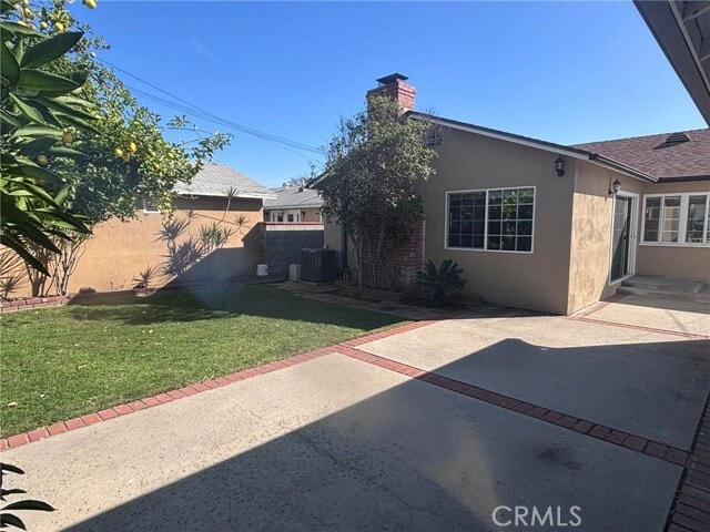 Building Photo - 9081 E Greenwood Ave