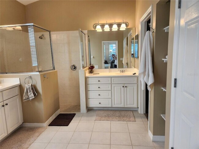 Building Photo - 6496 Rookery Cir