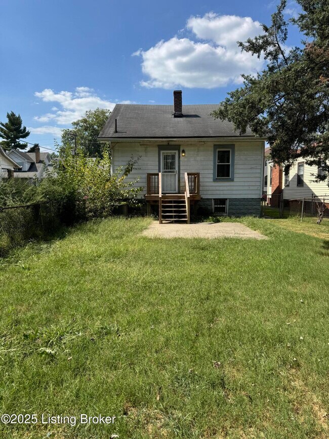 Building Photo - 111 N 43rd St