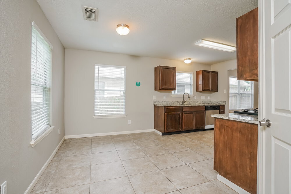 Building Photo - 2823 Cypress Island Dr