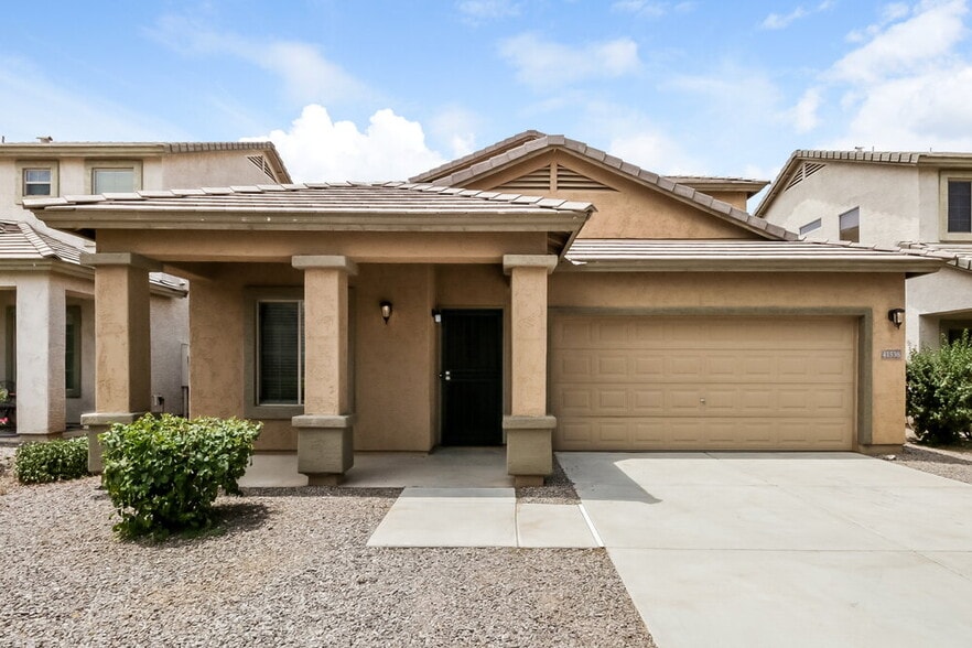 Primary Photo - 41538 N Salix Dr