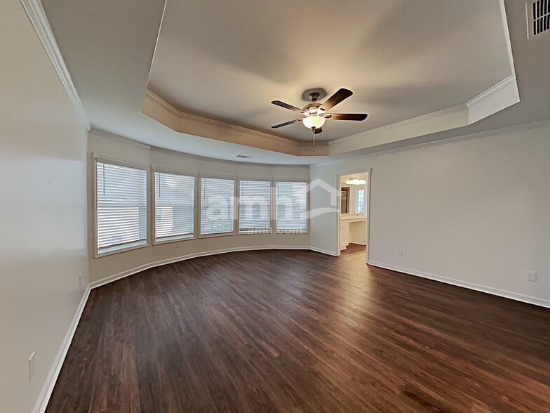 Building Photo - 132 Northbrooke Trace