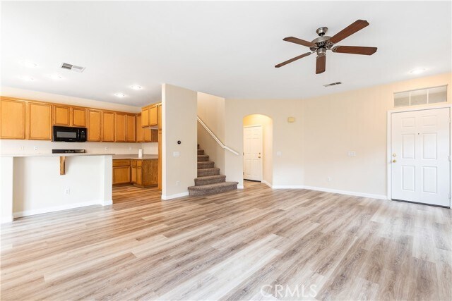 Building Photo - 6266 Meadowlark St
