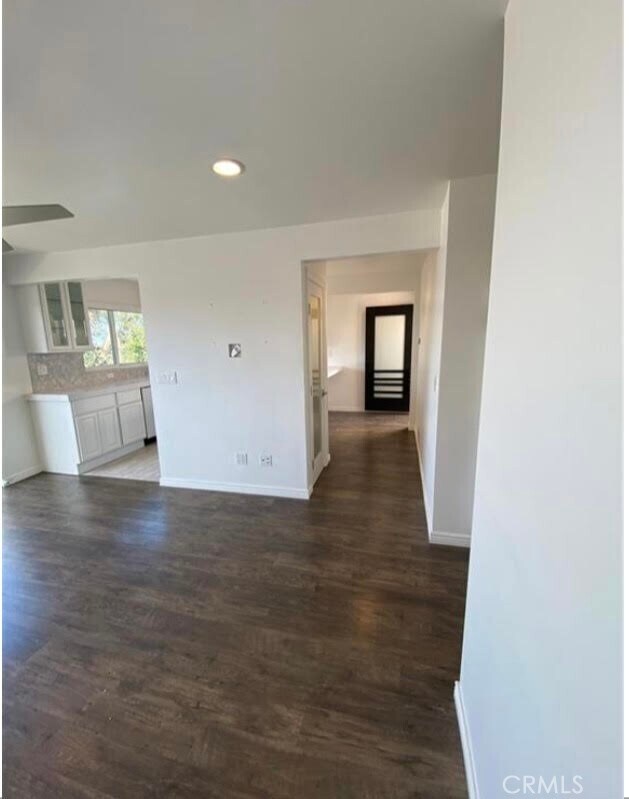 Building Photo - 577 Ramona Ave
