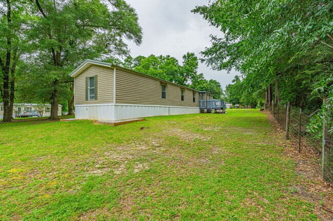 Building Photo - 3020 Aplin Rd