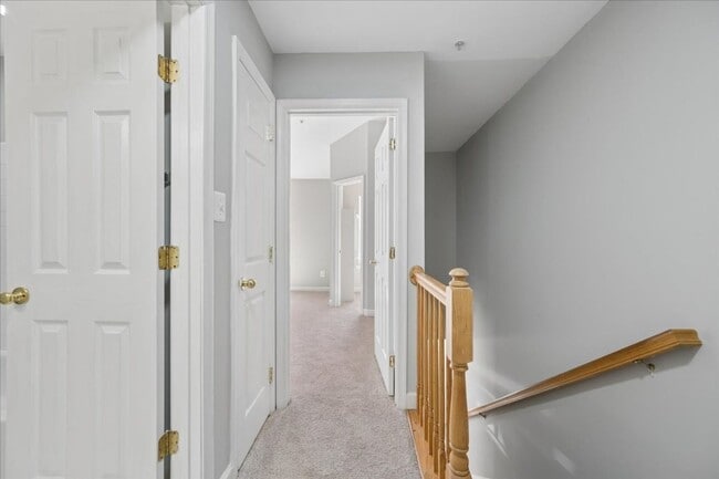 Building Photo - Premium Property in Mt Airy. Grab it while it's HOT