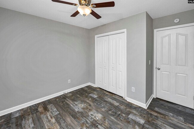 Building Photo - 133 Wildflower Ln