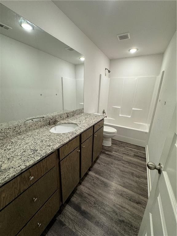 Building Photo - 321 Westbrook Ct