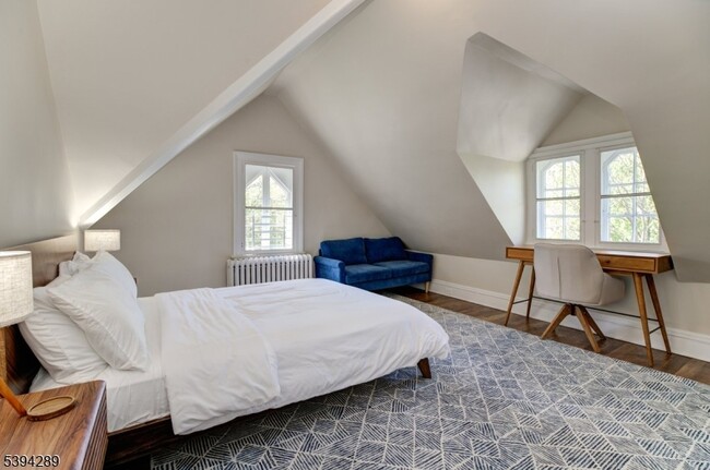 Building Photo - 517 Berkeley Ave