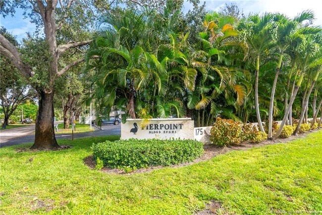 Building Photo - 175 SE St Lucie Blvd