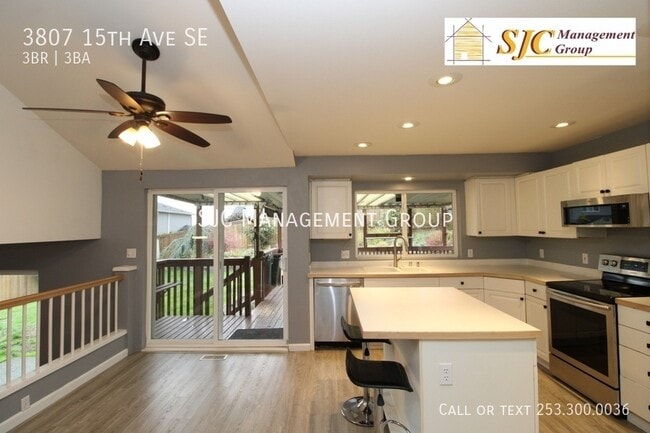 Building Photo - 3807 15th Ave SE