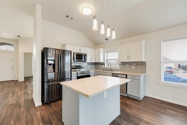 Building Photo - 8601 Wagon Trail