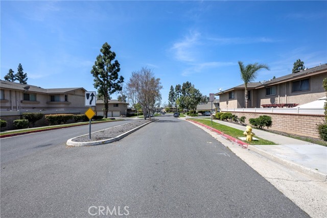 Building Photo - 245 Doverfield Dr