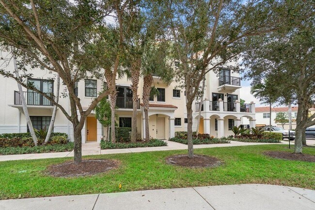 Building Photo - 4886 NW 16th Ave