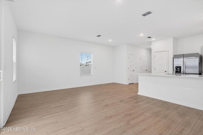 Building Photo - 1460 Jeremiah St