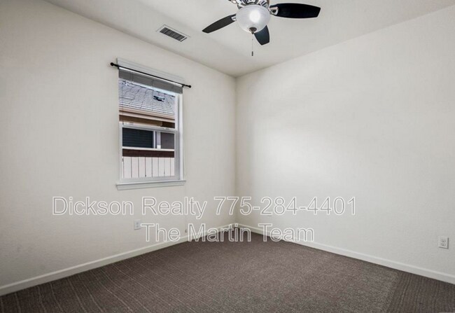 Building Photo - 10772 Ridgebrook Dr