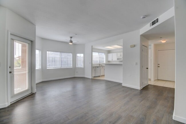 Building Photo - Beautiful 2 BR In Gated 89052 Community