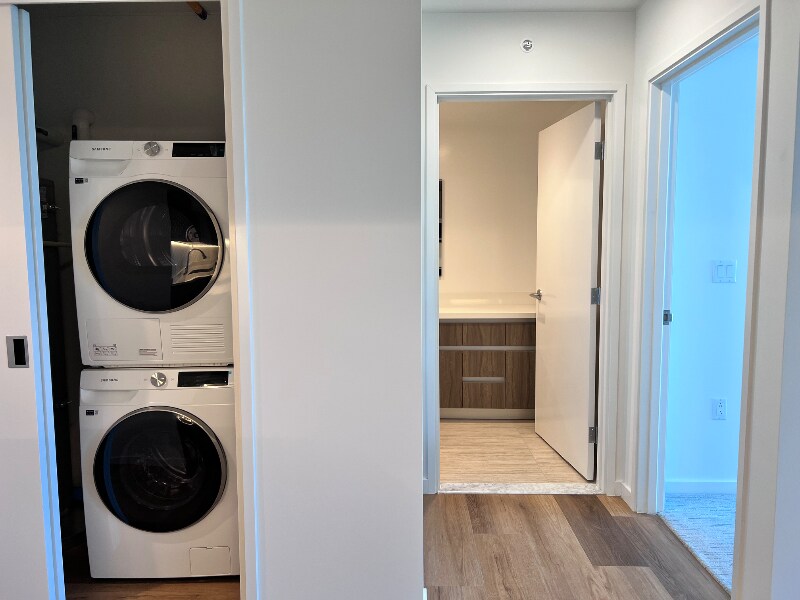 Building Photo - 1515 Liona St