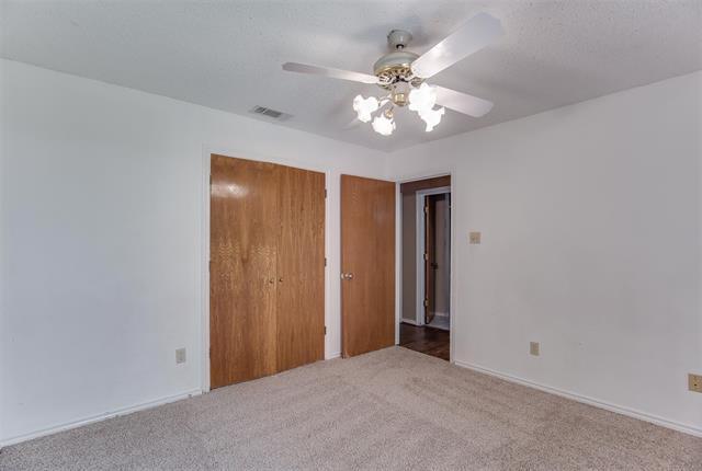 Building Photo - 3924 Wentworth Dr