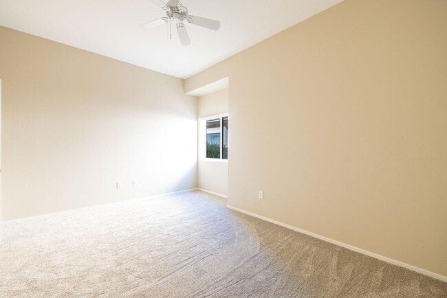 Building Photo - 16357 E Arrow Dr