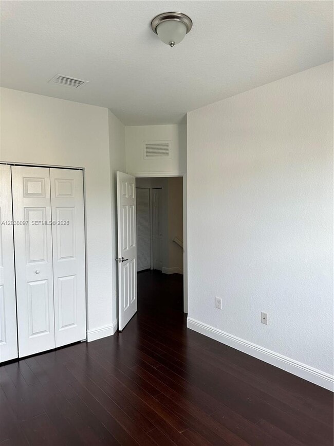 Building Photo - 2555 SW 147 Path