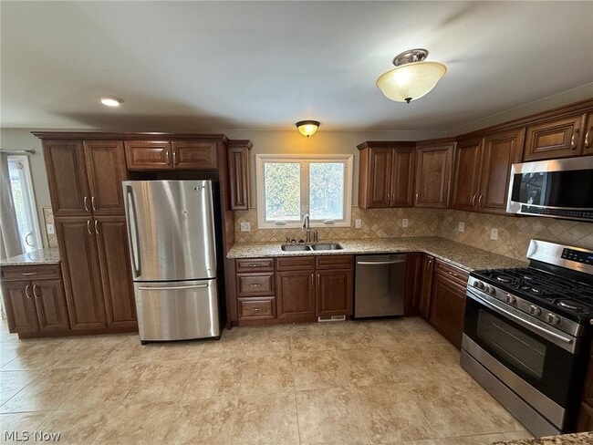 Building Photo - 2021 Aldersgate Dr