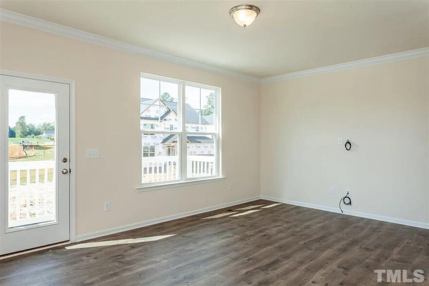 Building Photo - Room in Townhome on Chattering Lory Ln