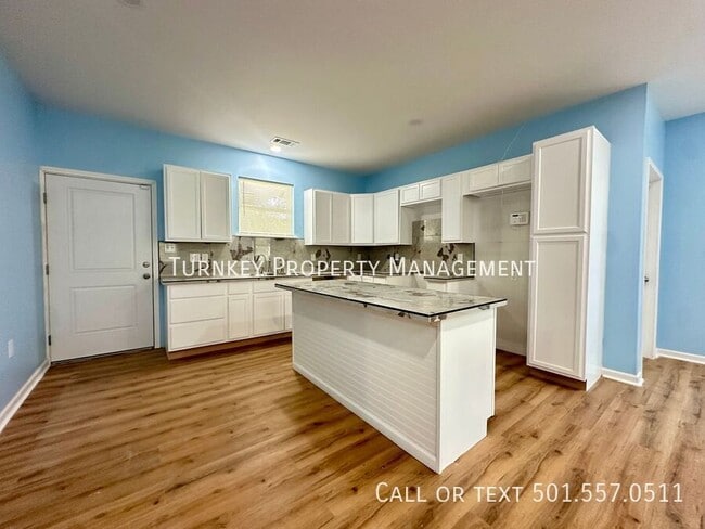 Building Photo - 1724 Parker St