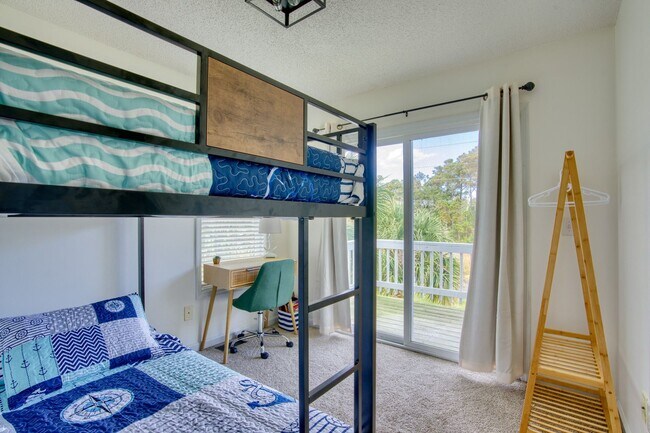 Building Photo - The Palms @ Sneads Ferry - Winter Rental